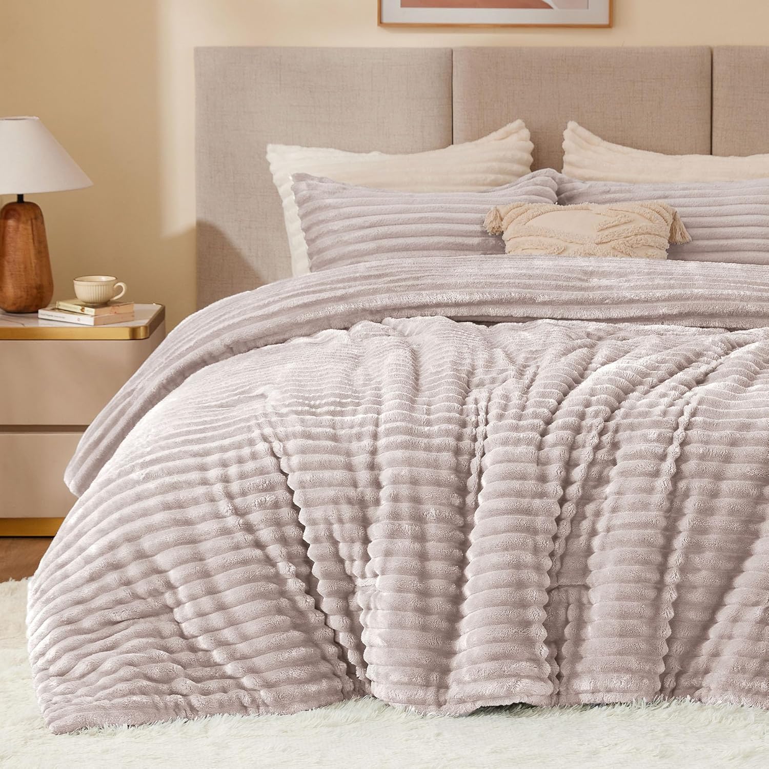 BEDELITE Fleece Twin Comforter Set -Super Soft & Warm Fluffy Lotus Pink Bedding, Luxury Fuzzy Heavy Bed Set for Winter with 1 Pillow case