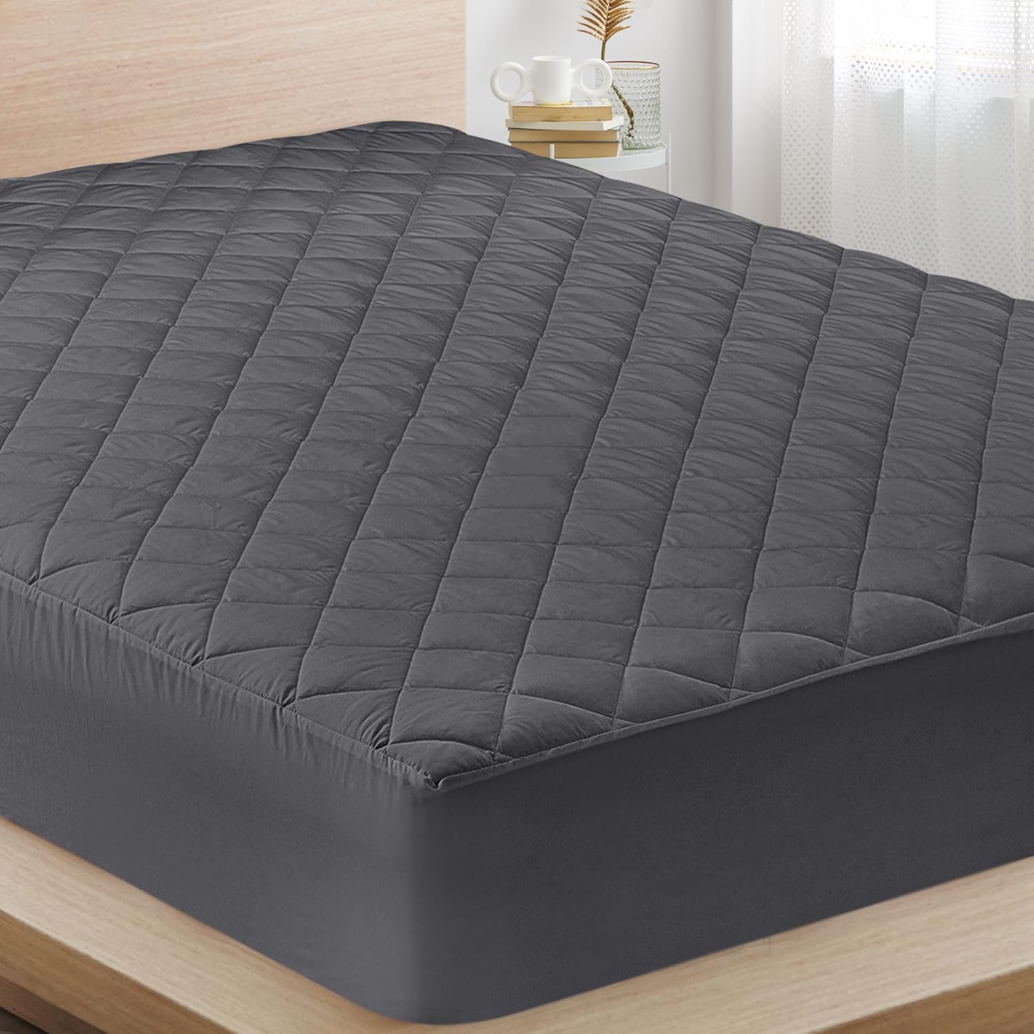 Utopia Bedding Quilted Fitted Mattress Pad (Twin), Elastic Fitted Mattress Protector, Mattress Cover Stretches up to 16 Inches Deep, Machine Washable Mattress Topper (Grey)